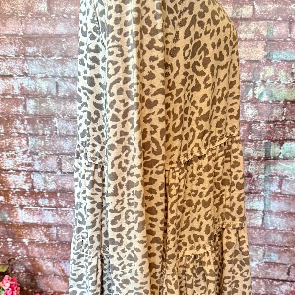 Three Bird Nest Beige and Taupe Leopard Print Tunic - Picture 4 of 5